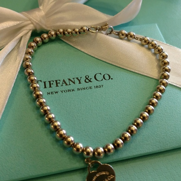 Sold!Tiffany & Co. Return to Tiffany bead bracelet - Picture 8 of 8